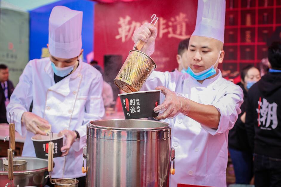 任丘开火锅加盟店,请先做好这些调研工作!